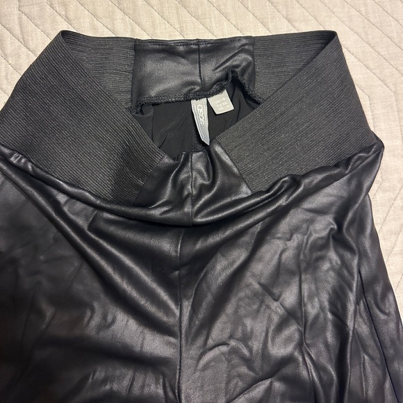 ASOS Black Faux Leather Leggings - Picture 4 of 4